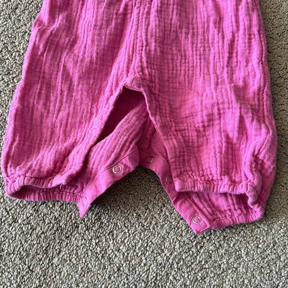 Baby Girl Onsie Outfit - Picture 3 of 3